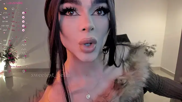 Snapshot of sweetest_bella chatting on 27, 11, 2025 sweetest bella online show from 27, 11, 2025