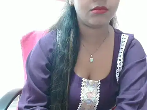 LovingPihu online show from 27, 1, 2025