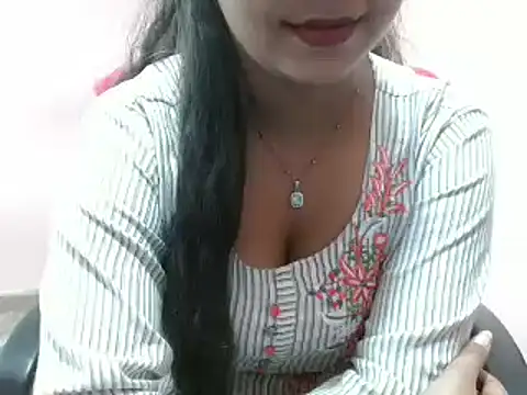 LovingPihu online show from 24, 2, 2025
