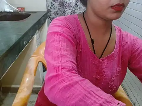 LovingPihu online show from 28, 9, 2025
