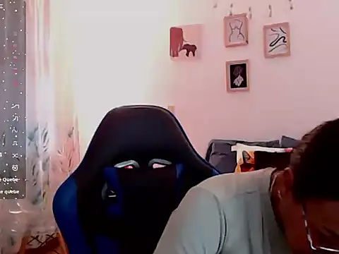 Snapshot of emmily_castro chatting on 24, 10, 2025 emmily castro online show from 24, 10, 2025