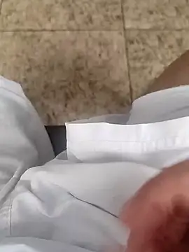 Snapshot of vini4016 chatting on 31, 12, 2024 vini4016 online show from 31, 12, 2024