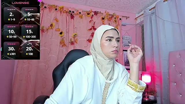 DarshaKhemu online show from 3, 2, 2025