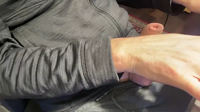 Snapshot of alonglongdidong chatting on 11, 3, 2026 alonglongdidong online show from 11, 3, 2026