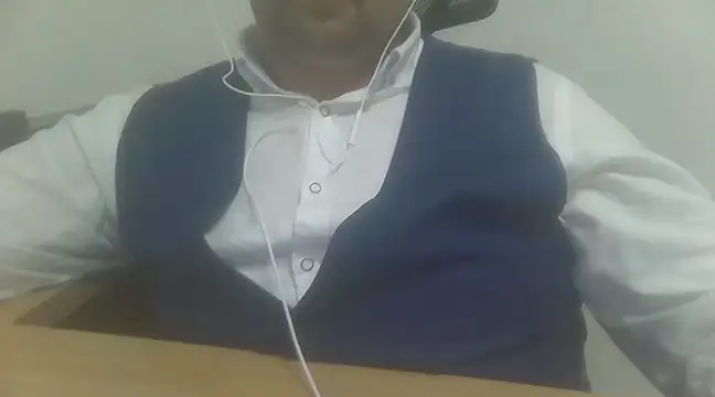 Snapshot of baygizemliadam chatting on 2, 1, 2025 baygizemliadam online show from 2, 1, 2025