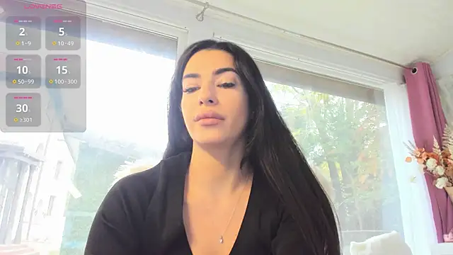 Naila18 online show from 18, 10, 2025