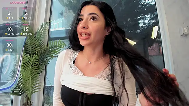 Naila18 online show from 28, 2, 2026