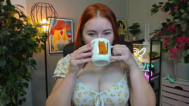 LAYLAxSTAR online show from 16, 10, 2025