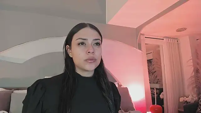 Nicolle W online show from 24, 10, 2025