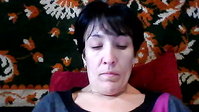 SunnyAmorre online show from 15, 10, 2025