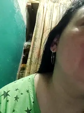 Snapshot of Rini333 chatting on 6, 3, 2026 Rini333 online show from 6, 3, 2026