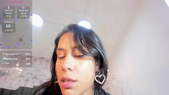 PilarJones  online show from 8, 1, 2025