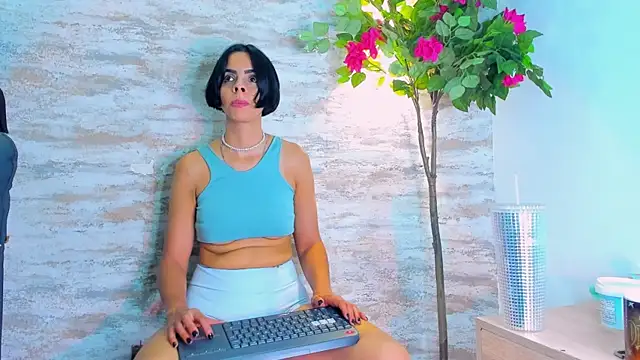 Amelia Myers online show from 15, 10, 2025