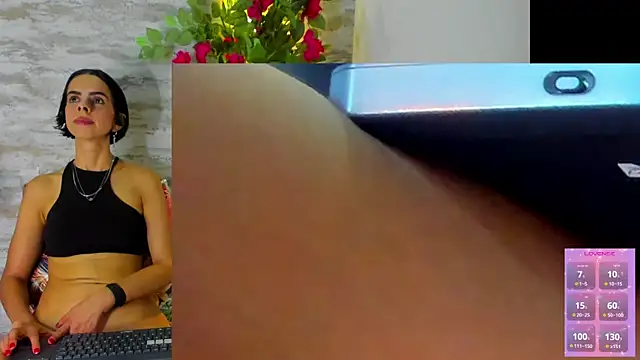 Amelia Myers online show from 4, 12, 2025