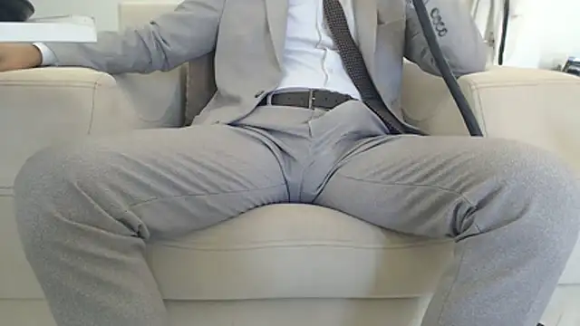 Snapshot of masterxmonster chatting on 4, 11, 2025 masterxmonster online show from 4, 11, 2025