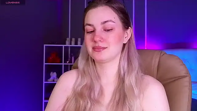 Snapshot of elinanortas chatting on 24, 9, 2025 elinanortas online show from 24, 9, 2025