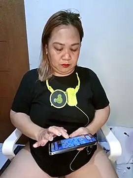 Snapshot of Sweet_asian_kylie chatting on 20, 3, 2026 Sweet asian kylie online show from 20, 3, 2026