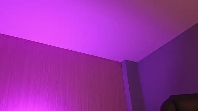 NaomiSainz online show from 10, 1, 2025