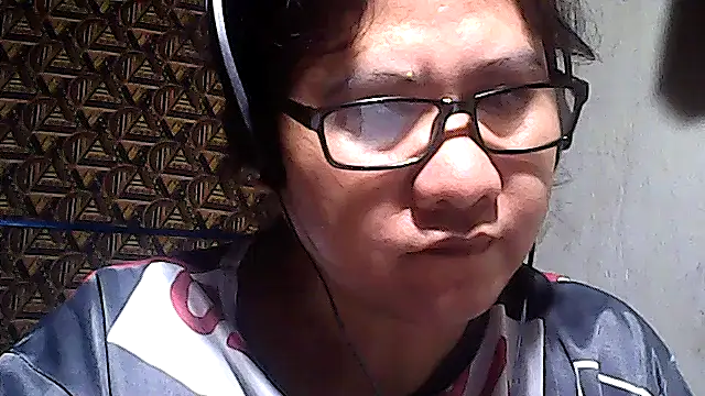 sweetsosie18 online show from 25, 2, 2026