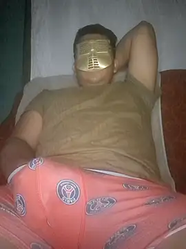 Snapshot of Efrain2090 chatting on 4, 12, 2025 Efrain2090 online show from 4, 12, 2025