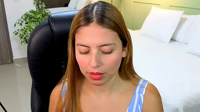 ROSE  15 online show from 4, 10, 2025