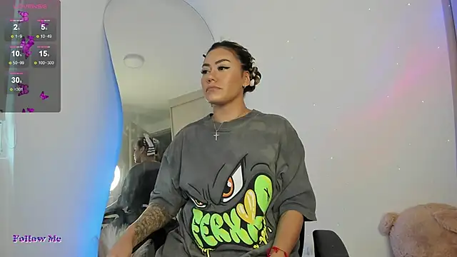 SussiVega online show from 13, 3, 2025