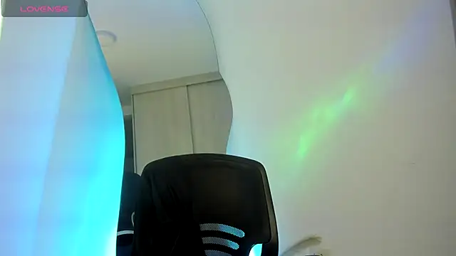 SussiVega online show from 13, 9, 2025