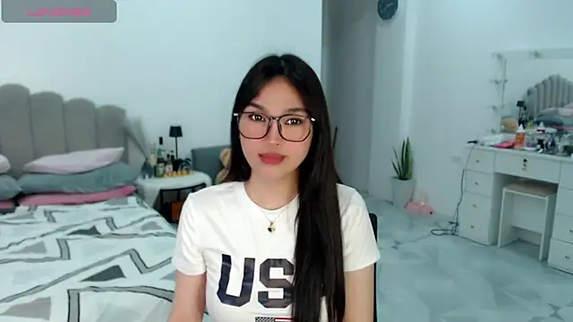 LoveMarieFoxxx online show from 2, 2, 2026