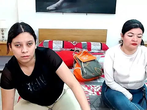 MaloryAndLuna online show from 20, 10, 2025