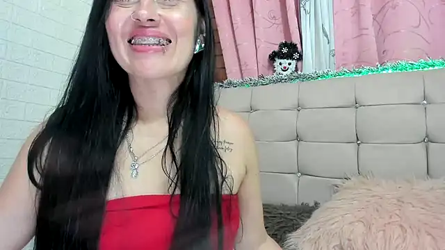 Tania mature online show from 27, 12, 2024
