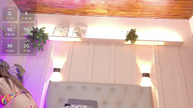 nicol snow online show from 8, 11, 2025