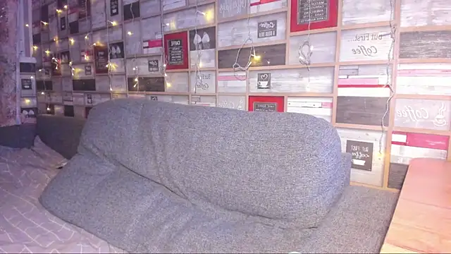 Snapshot of VickyBoobs chatting on 13, 9, 2025 VickyBoobs online show from 13, 9, 2025