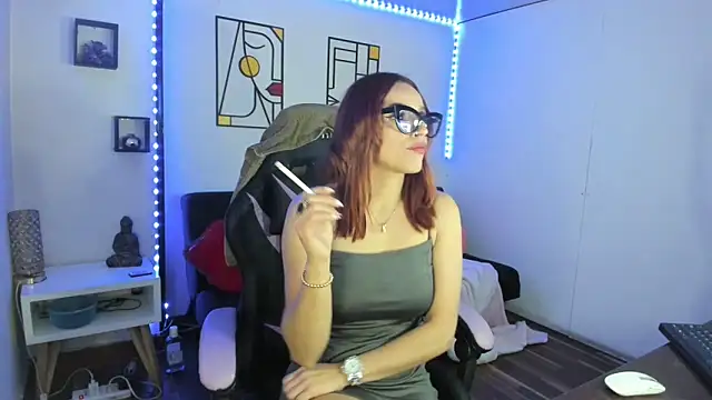 Snapshot of kay_marie chatting on 7, 1, 2025 kay marie online show from 7, 1, 2025