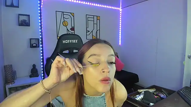 Snapshot of kay_marie chatting on 1, 2, 2025 kay marie online show from 1, 2, 2025