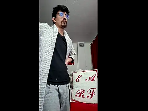 ALBEIROFOOTBALL1992 online show from 2, 3, 2026