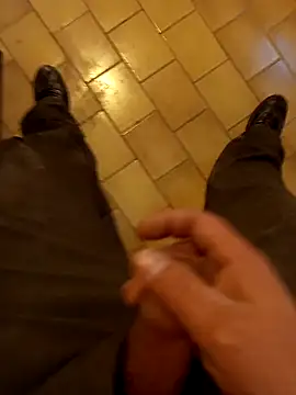 Czarny1104 online show from 5, 11, 2025