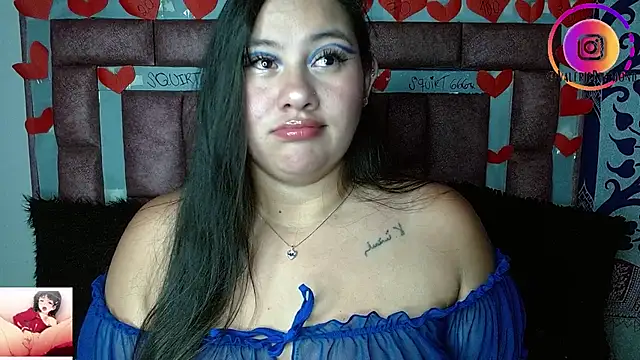 Snapshot of ValerieDiiamond chatting on 14, 11, 2025 ValerieDiiamond online show from 14, 11, 2025