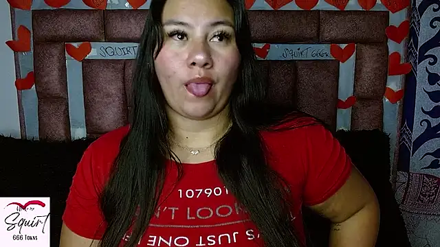 Snapshot of ValerieDiiamond chatting on 21, 11, 2025 ValerieDiiamond online show from 21, 11, 2025