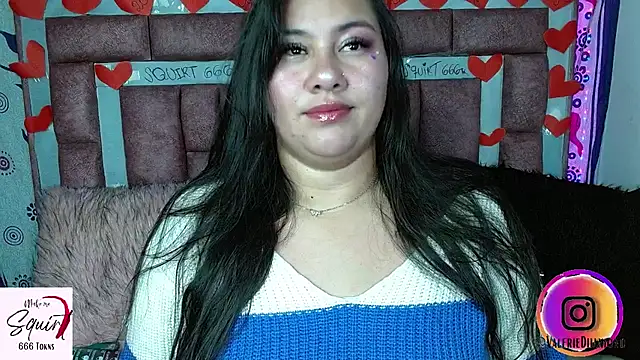 Snapshot of ValerieDiiamond chatting on 6, 3, 2026 ValerieDiiamond online show from 6, 3, 2026