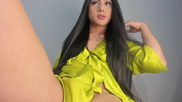 my lovely mia online show from 27, 12, 2024