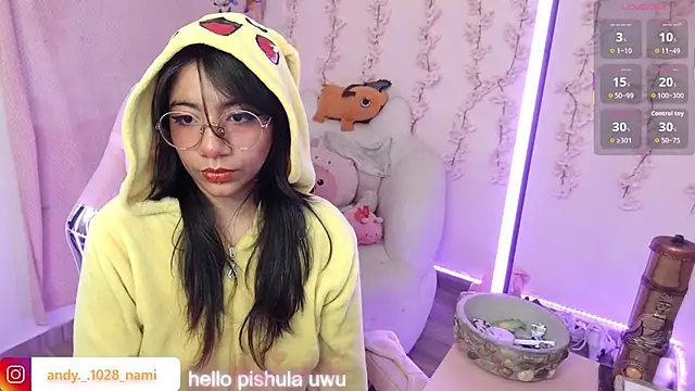 Nami usagi online show from 1, 12, 2025