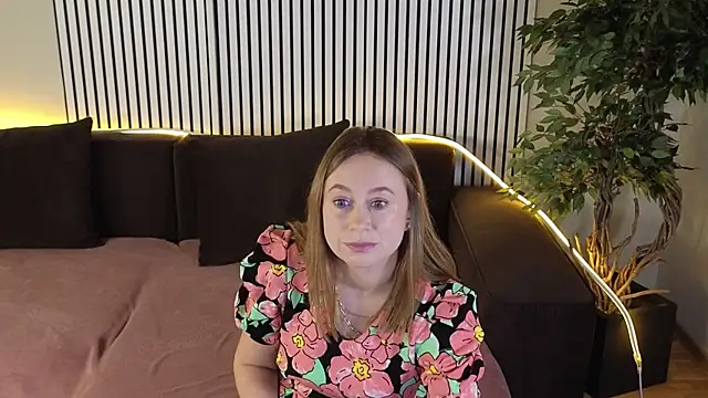 BrookeEvans online show from 30, 1, 2025