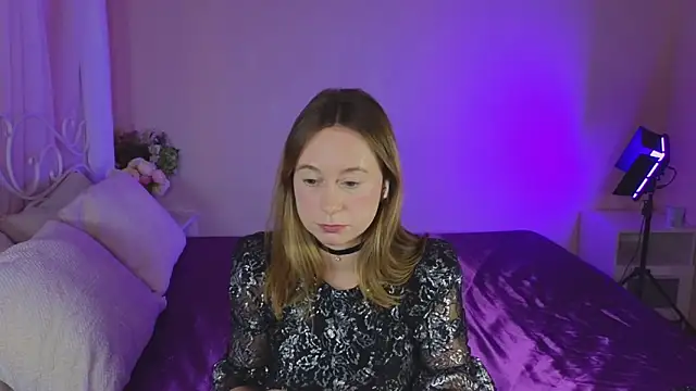 BrookeEvans online show from 10, 2, 2025