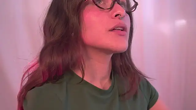 Snapshot of HannaMoom chatting on 24, 10, 2025 HannaMoom online show from 24, 10, 2025