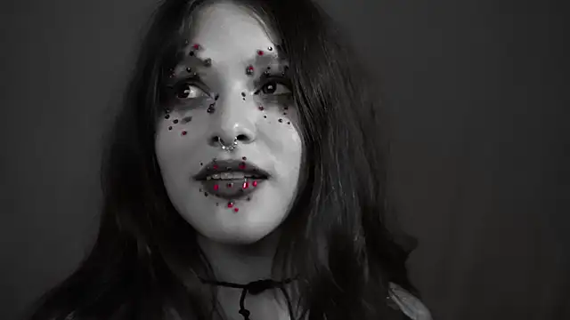 Snapshot of HannaMoom chatting on 25, 10, 2025 HannaMoom online show from 25, 10, 2025