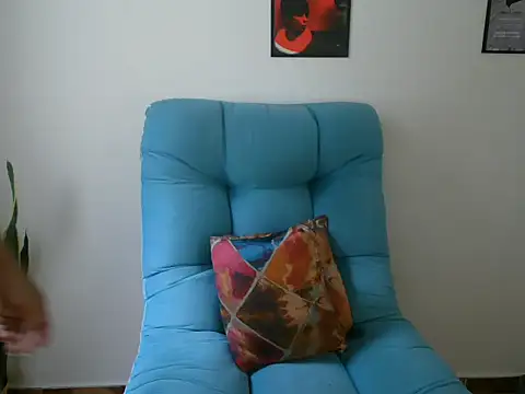 ZaraPepper  online show from 21, 10, 2025