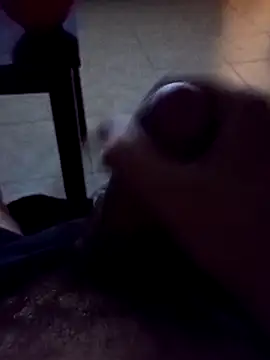 Snapshot of Toatdead2 chatting on 5, 11, 2025 Toatdead2 online show from 5, 11, 2025