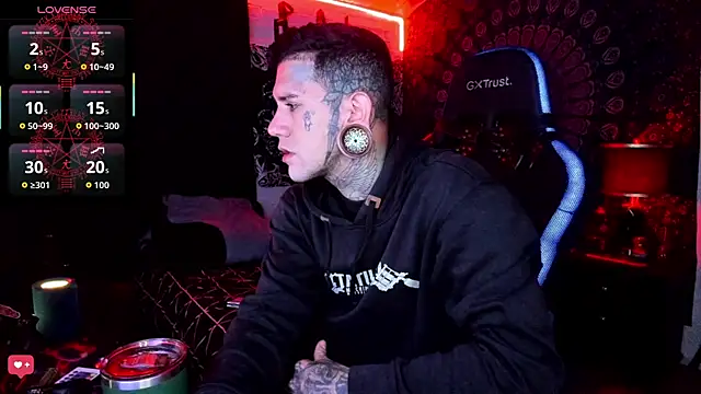 Snapshot of josh__ackerman chatting on 22, 9, 2025 josh ackerman online show from 22, 9, 2025