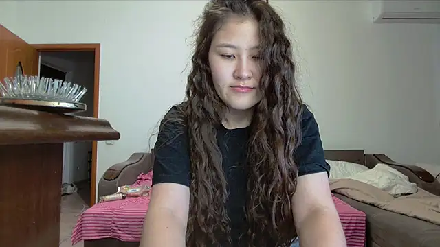 Riz girl online show from 11, 10, 2025