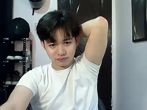 alfonsoasiancutie online show from 18, 1, 2026